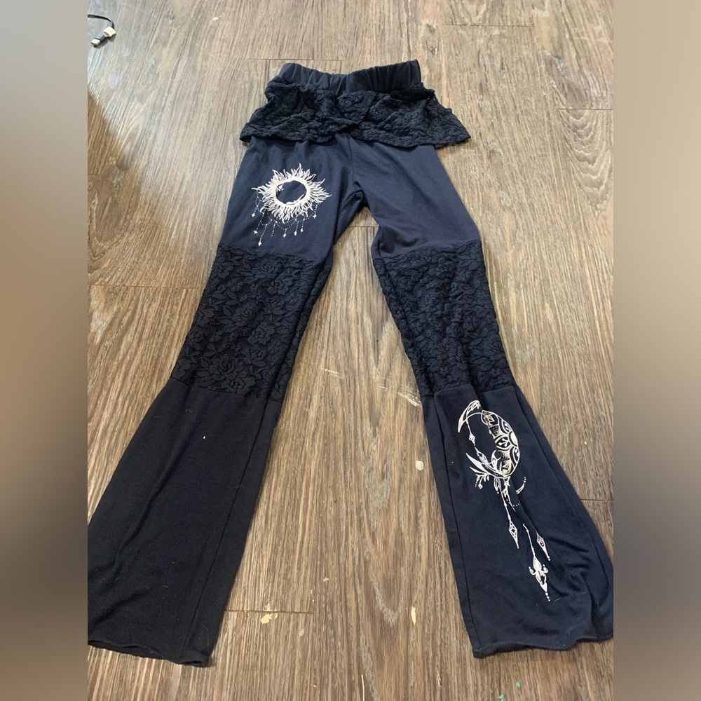 Flared leggings